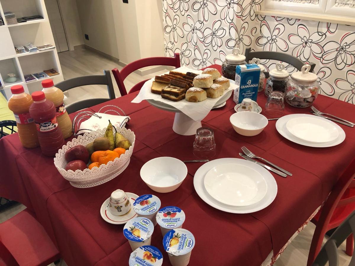 Starita Bed & Pizza Bed & Breakfast Napoli Oda fotoğraf
